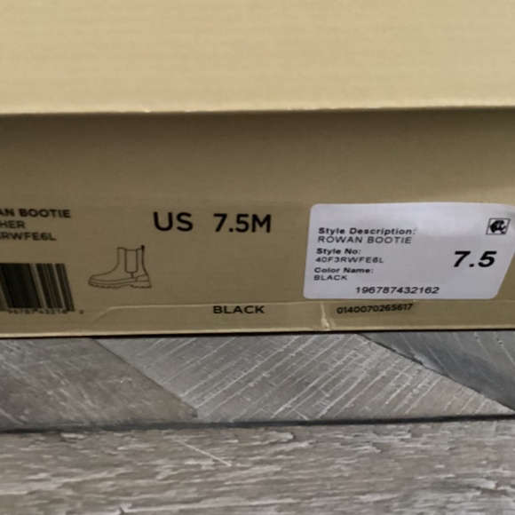 MICHAEL MICHAEL KORS Women's Rowan Pull-On Ankle Chelsea Booties, 7.5 - Picture 12 of 13